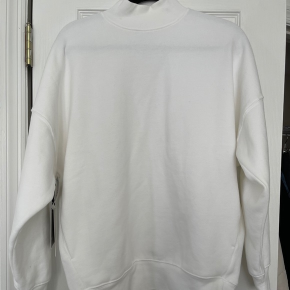 Aritzia Cozy Fleece Boyfriend Mock Sweatshirt NWT - Picture 5 of 9